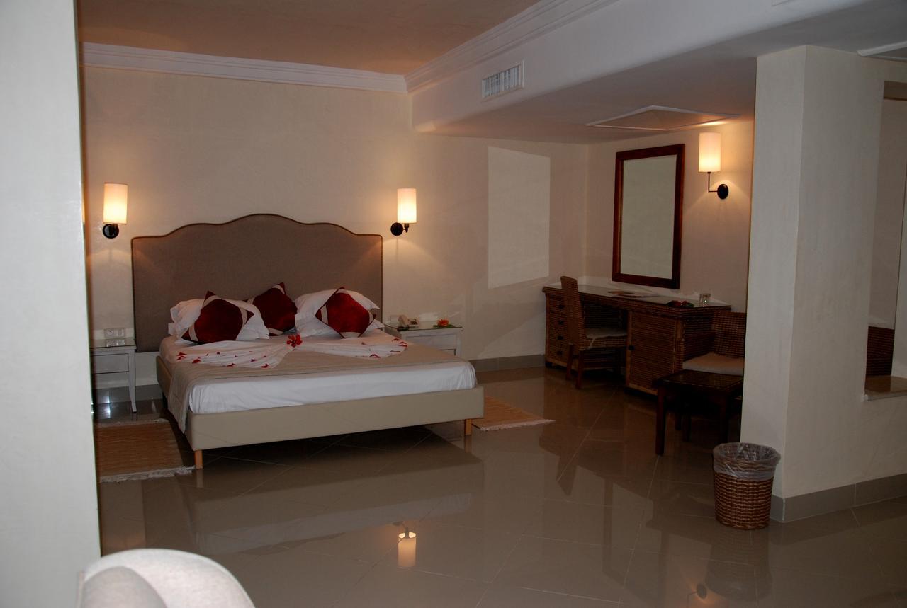 Vincci Safira Palms Hotel Sangho ภายนอก รูปภาพ